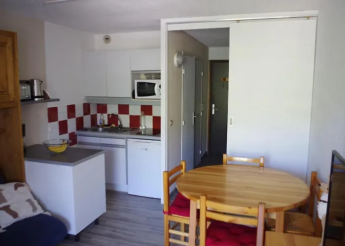 Au Pied Des Pistes *